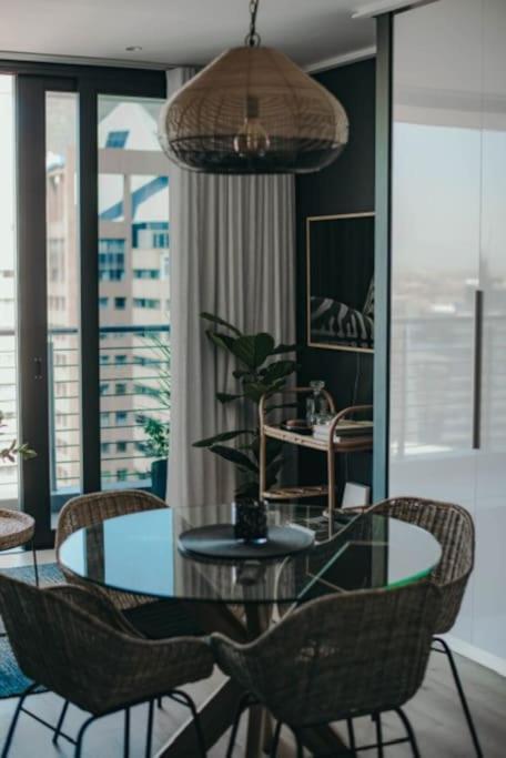קייפטאון "Lykke On Bree" - Unique Apartment With Stunning Table Mountain Views מראה חיצוני תמונה