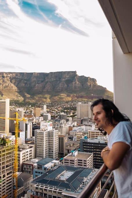 קייפטאון "Lykke On Bree" - Unique Apartment With Stunning Table Mountain Views מראה חיצוני תמונה