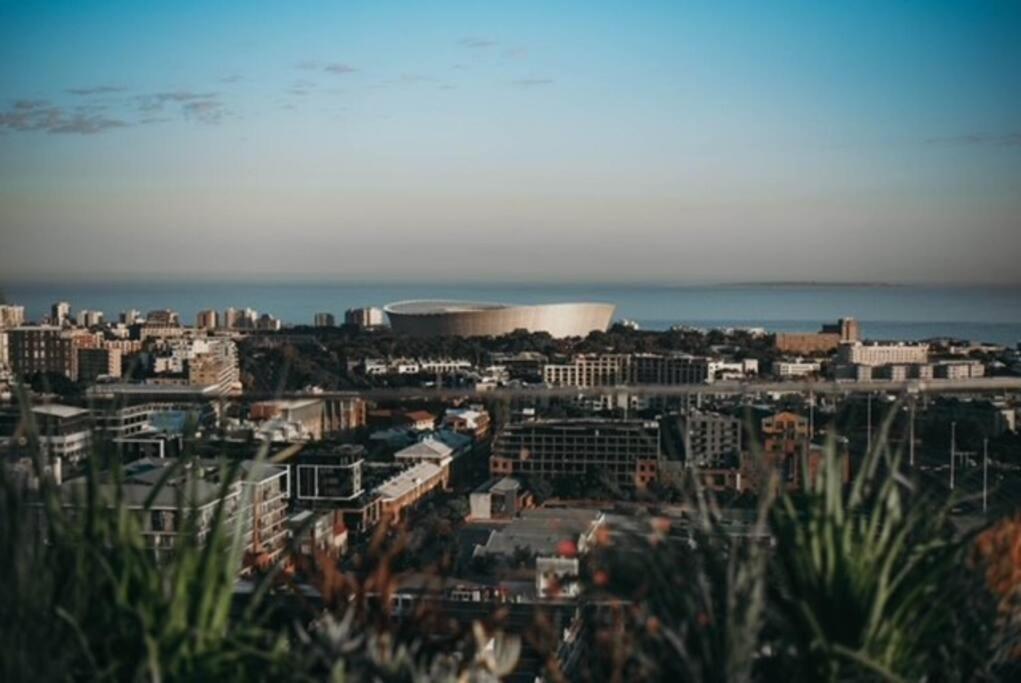 קייפטאון "Lykke On Bree" - Unique Apartment With Stunning Table Mountain Views מראה חיצוני תמונה